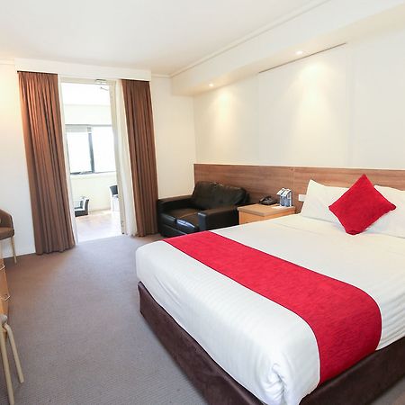 Commodore Mildura Motel Bagian luar foto