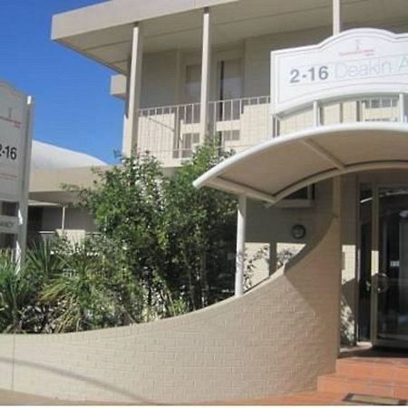 Commodore Mildura Motel Bagian luar foto